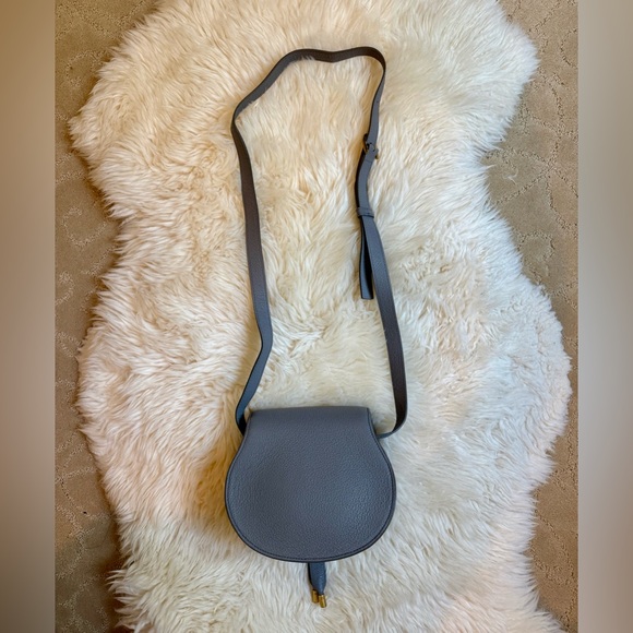 Chloe SMALL MARCIE SADDLE BAG IN GRAINED LEATHER - Picture 3 of 16